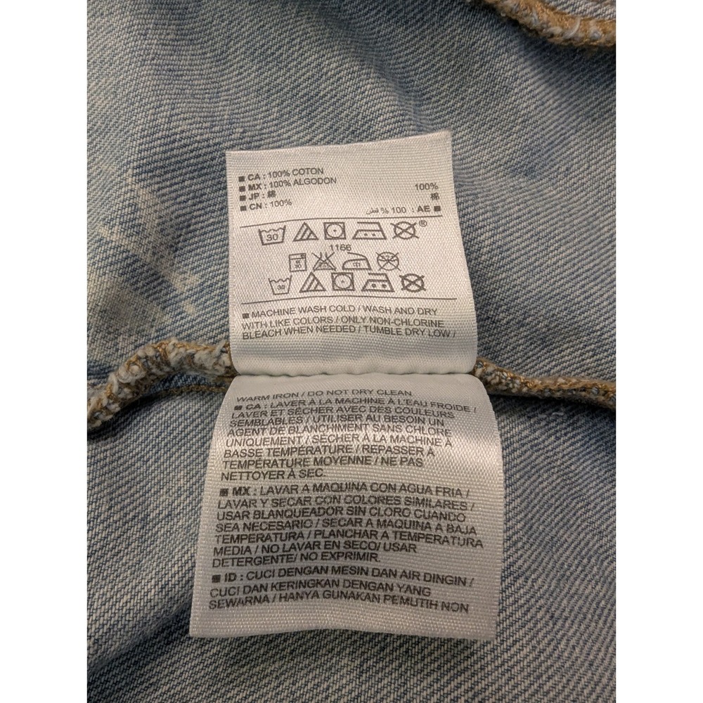 Old Navy Denim Vest Dolly Embroidered Light Wash with Pockets Womens Large - Picture 8 of 10